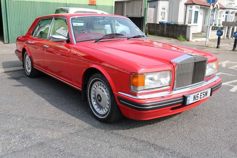 1995 ROLLS-ROYCE SILVER SPIRIT 1995 ROLLS-ROYCE SILVER SPIRIT