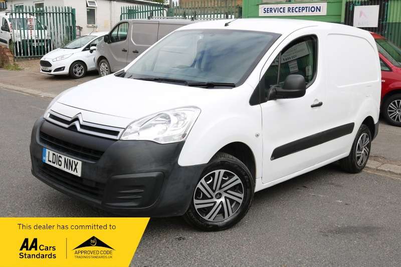 Check out this Citroen Berlingo 2016 Diesel Manual