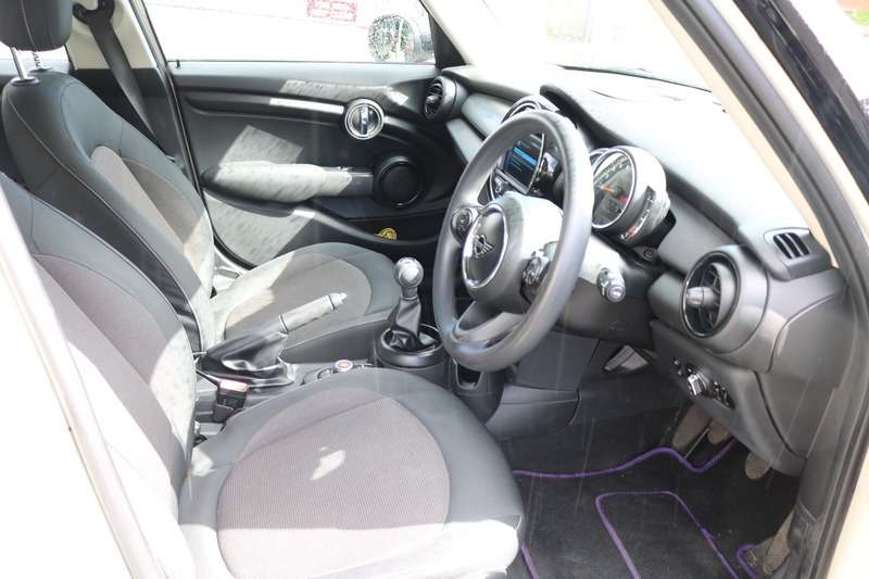 2019 MINI COOPER 2019 MINI COOPER