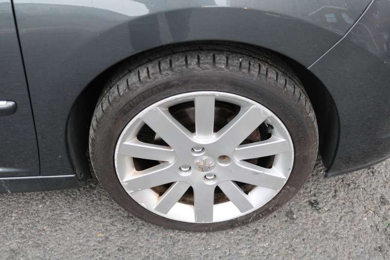 2012 PEUGEOT 207 2012 PEUGEOT 207