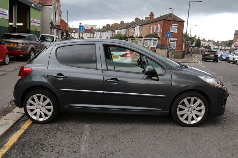 2012 PEUGEOT 207 2012 PEUGEOT 207