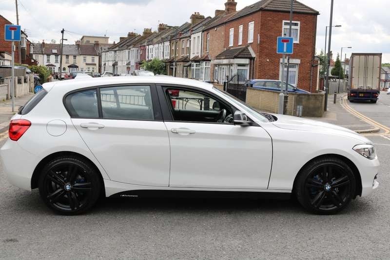 2017 BMW 1 SERIES 2017 BMW 1 SERIES