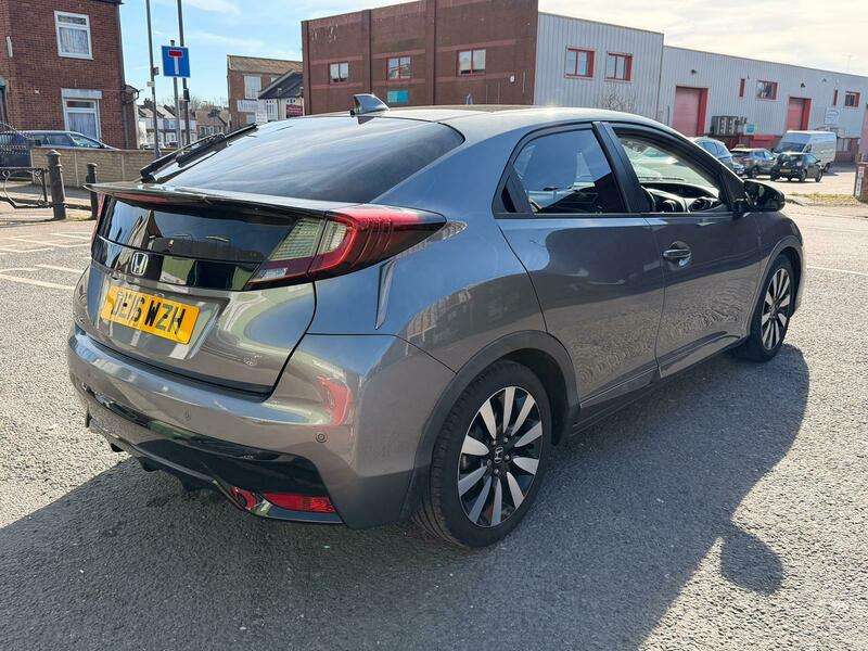 A 2016 HONDA CIVIC I-VTEC SR A 2016 HONDA CIVIC I-VTEC SR