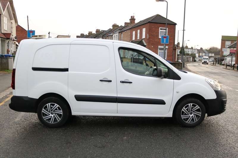 2017 CITROEN BERLINGO 2017 CITROEN BERLINGO