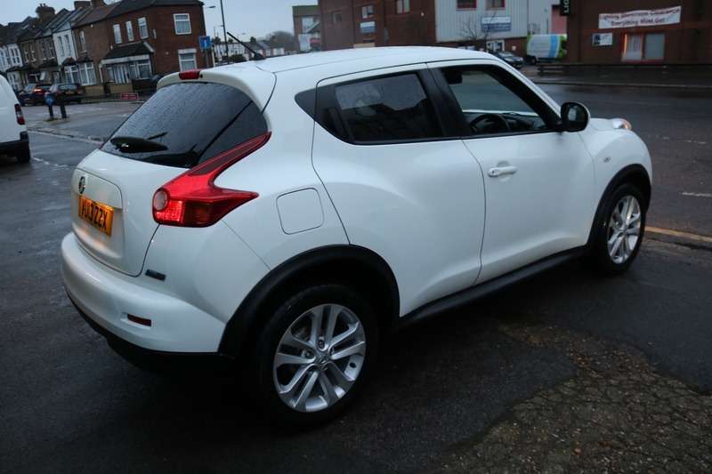A 2013 NISSAN JUKE ACENTA PREMIUM DCI A 2013 NISSAN JUKE ACENTA PREMIUM DCI