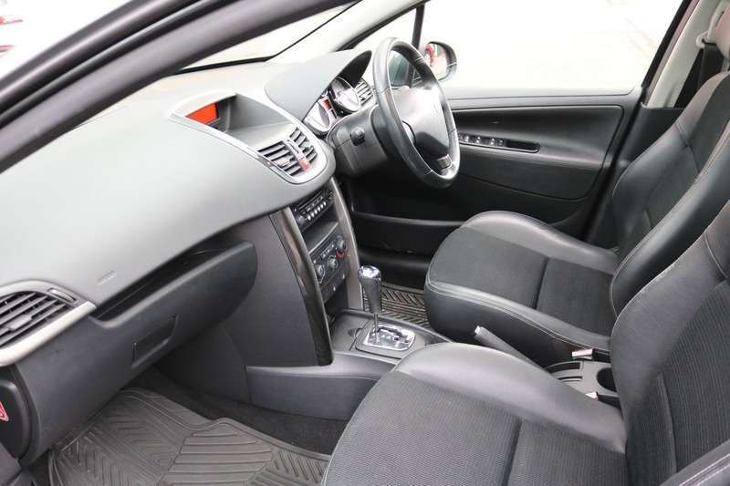 2012 PEUGEOT 207 2012 PEUGEOT 207