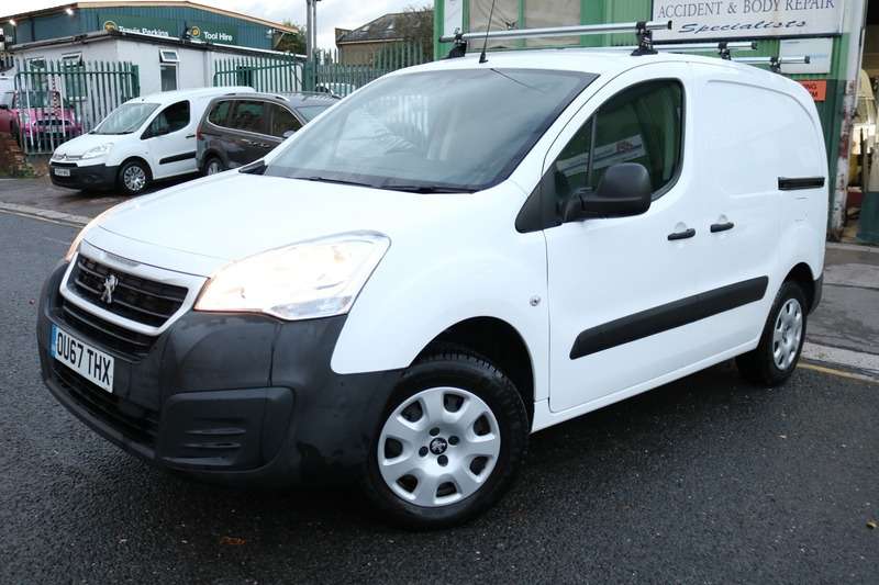 2017 PEUGEOT PARTNER 2017 PEUGEOT PARTNER