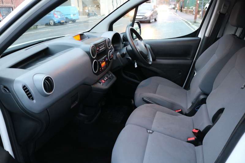 2017 PEUGEOT PARTNER 2017 PEUGEOT PARTNER