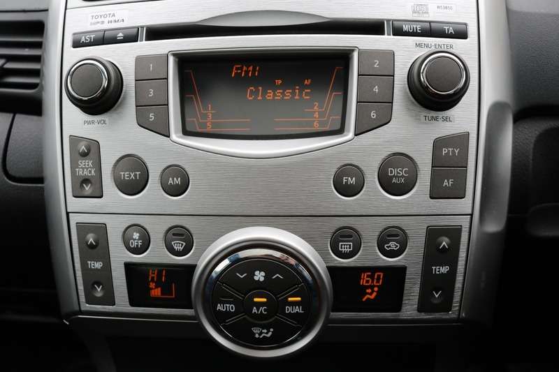 2011 TOYOTA VERSO 2011 TOYOTA VERSO