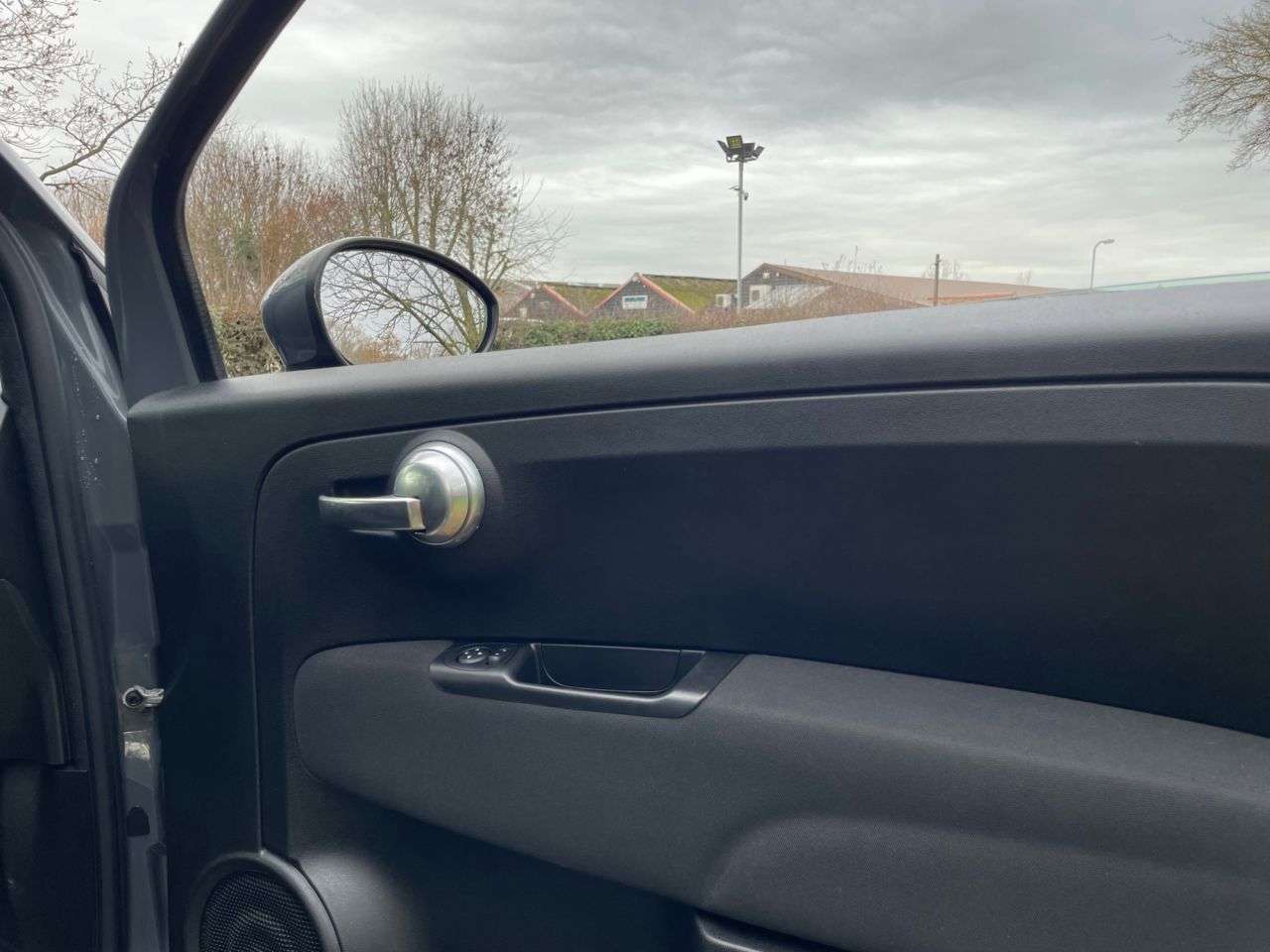 2017 ABARTH 595 2017 ABARTH 595