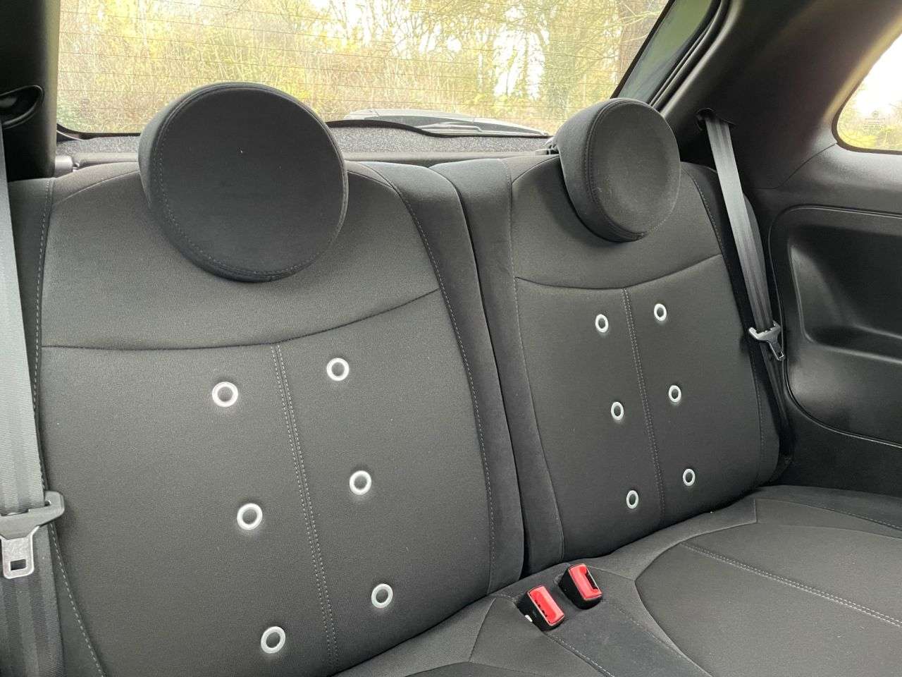 2017 ABARTH 595 2017 ABARTH 595