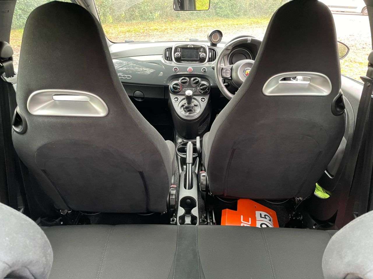 2017 ABARTH 595 2017 ABARTH 595