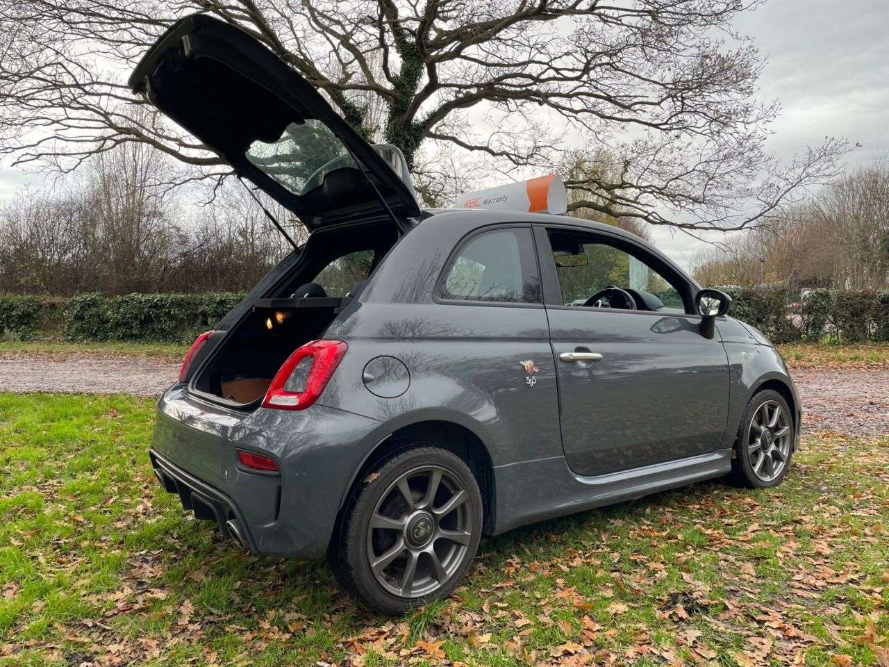 2017 ABARTH 595 2017 ABARTH 595