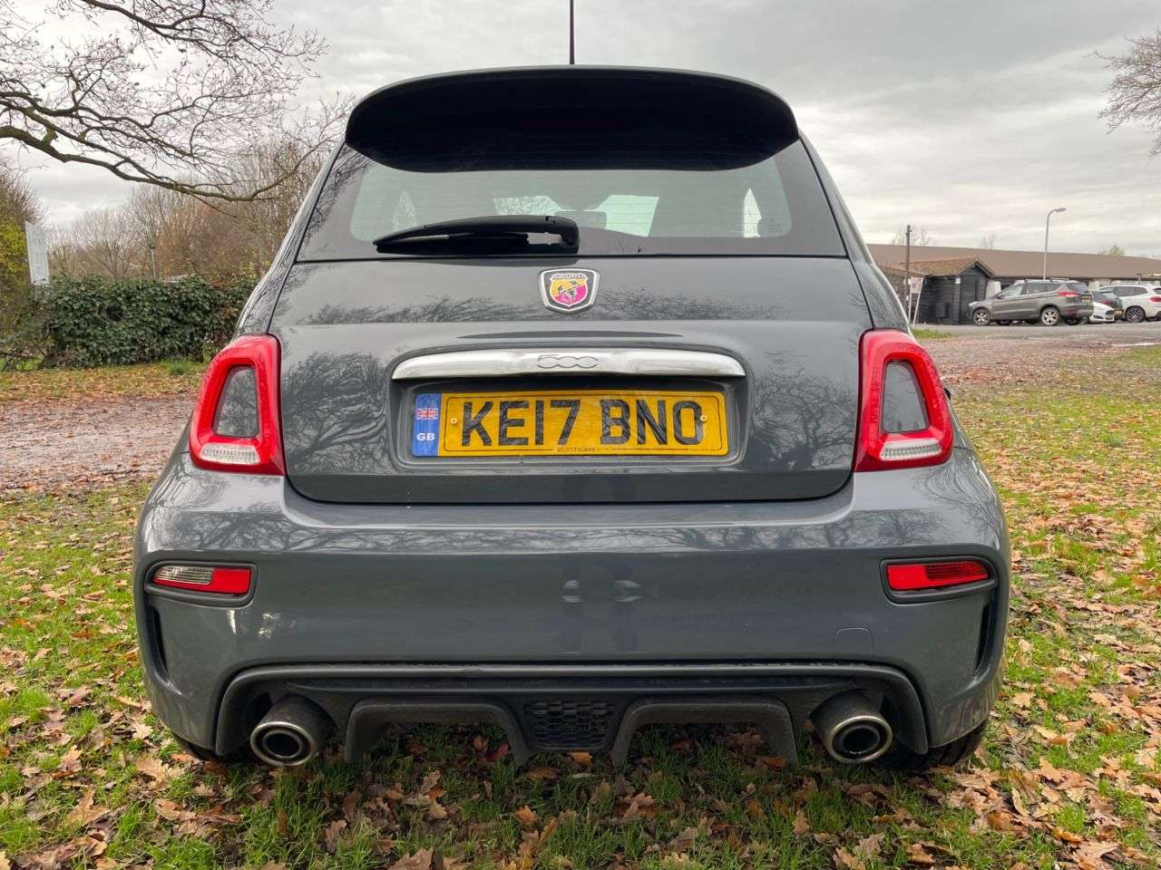 2017 ABARTH 595 2017 ABARTH 595
