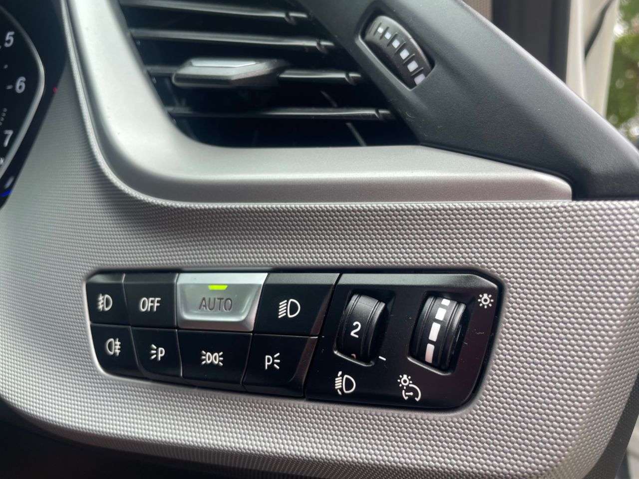 2019 BMW 1 SERIES 2019 BMW 1 SERIES