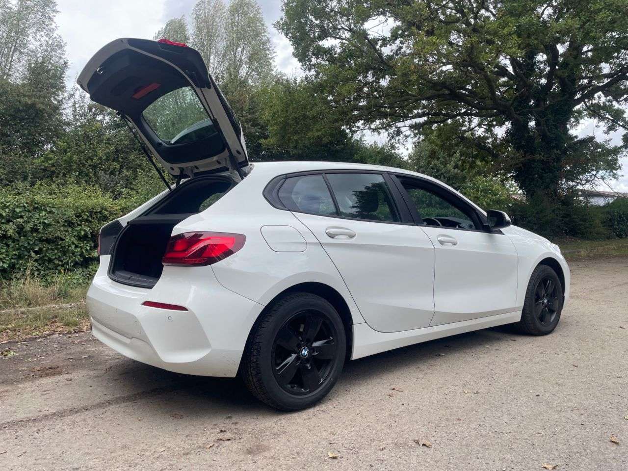 2019 BMW 1 SERIES 2019 BMW 1 SERIES