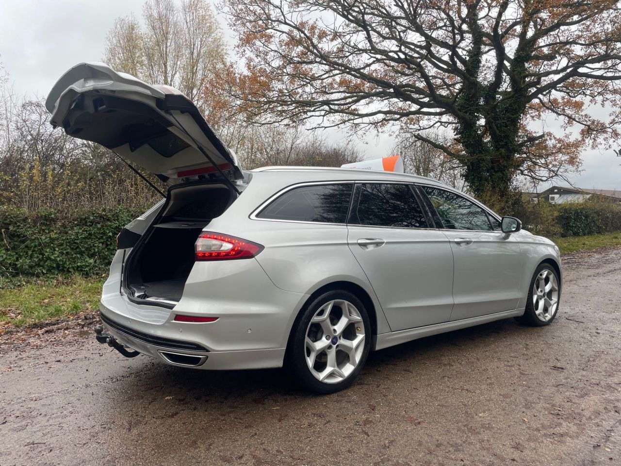 2015 FORD MONDEO 2015 FORD MONDEO