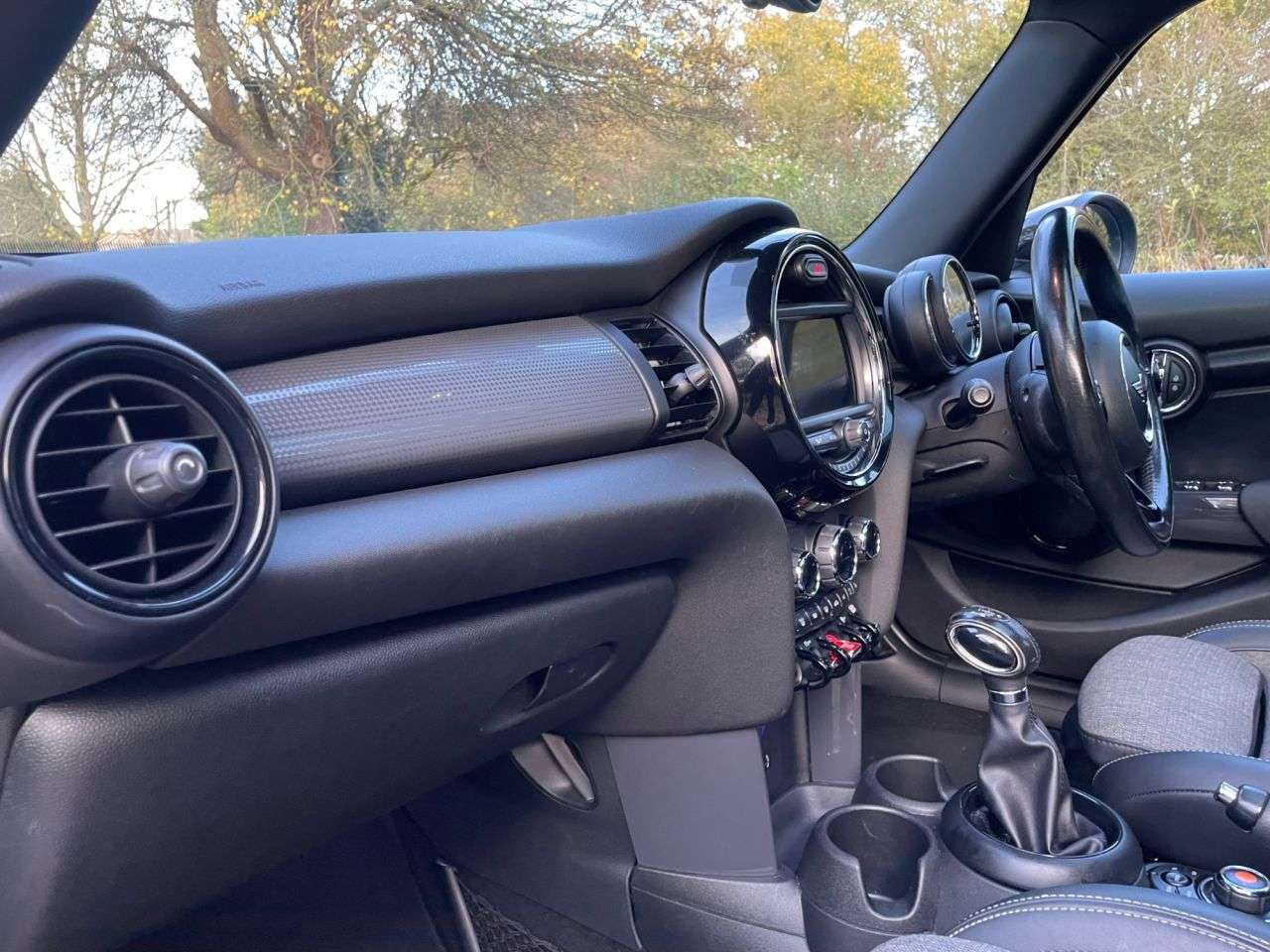 2017 MINI HATCH 2017 MINI HATCH