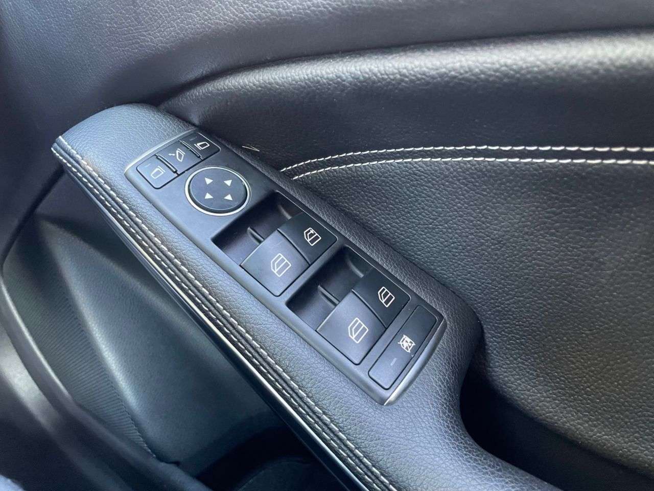 2016 MERCEDES-BENZ A-CLASS 2016 MERCEDES-BENZ A-CLASS