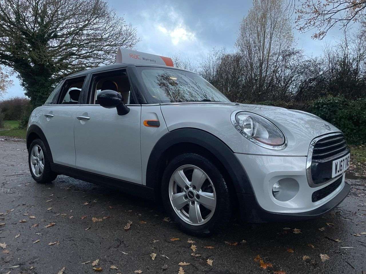 2017 MINI HATCH 2017 MINI HATCH