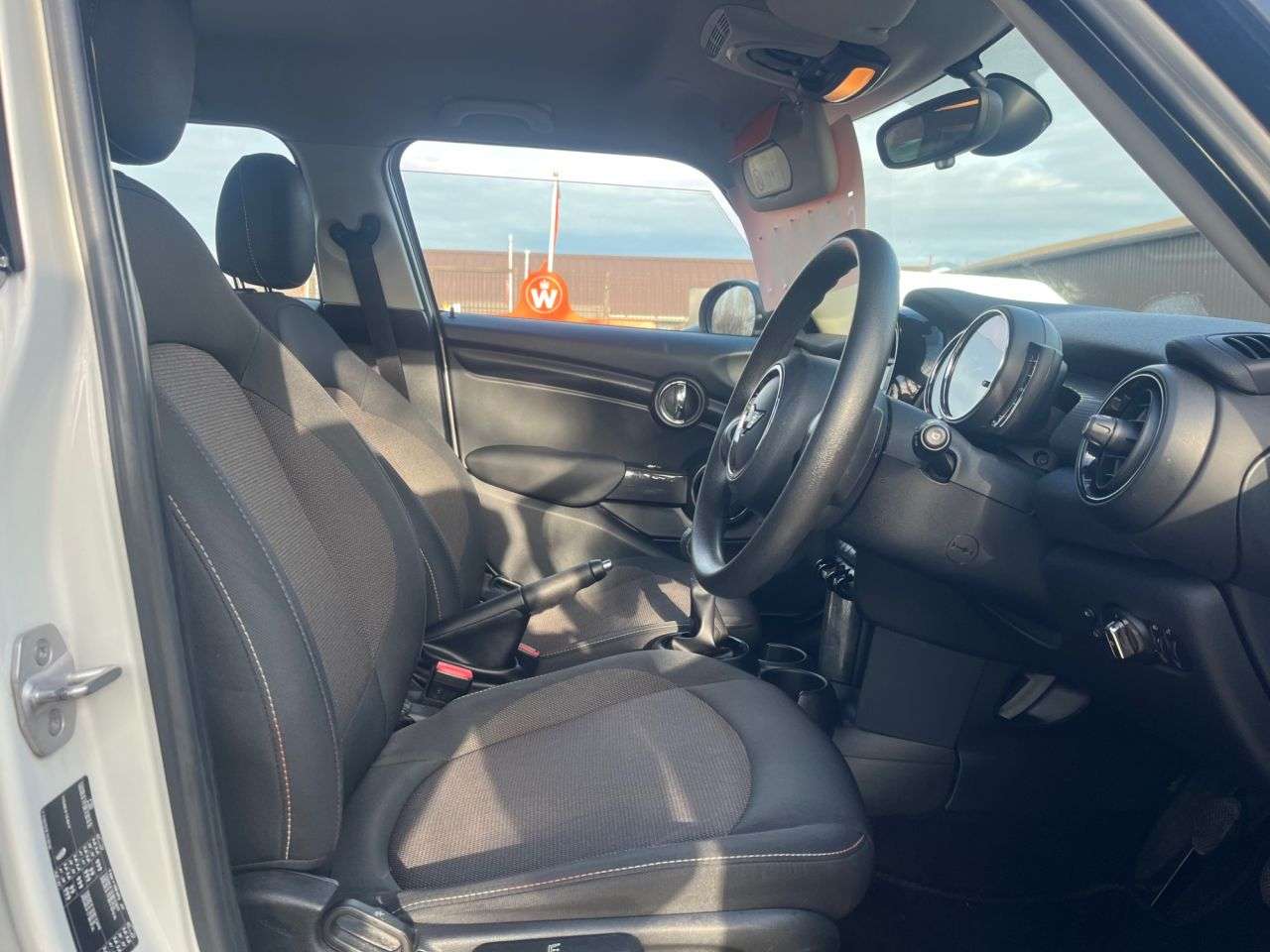 A 2017 MINI HATCH 1.5 Cooper Hatchback 5dr Petrol Manual Euro 6 (s/s) (136 ps) Car Finance, R A 2017 MINI HATCH 1.5 Cooper Hatchback 5dr Petrol Manual Euro 6 (s/s) (136 ps) Car Finance, R