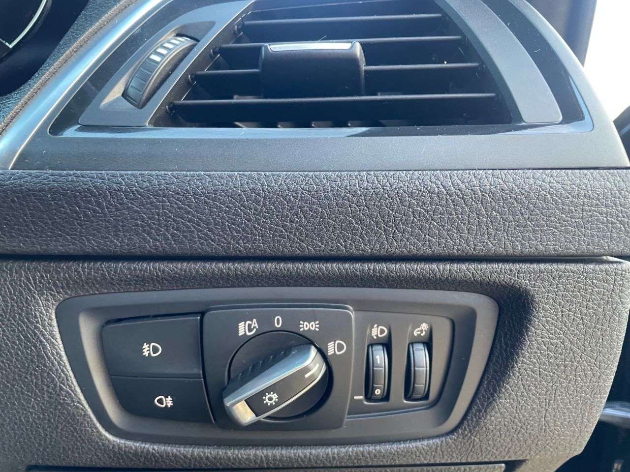 2019 BMW 1 SERIES 2019 BMW 1 SERIES