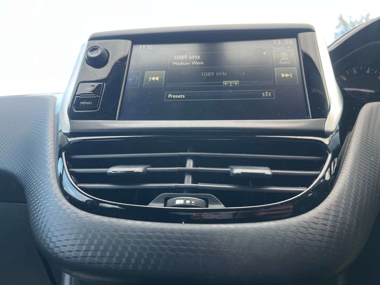 2016 PEUGEOT 208 2016 PEUGEOT 208