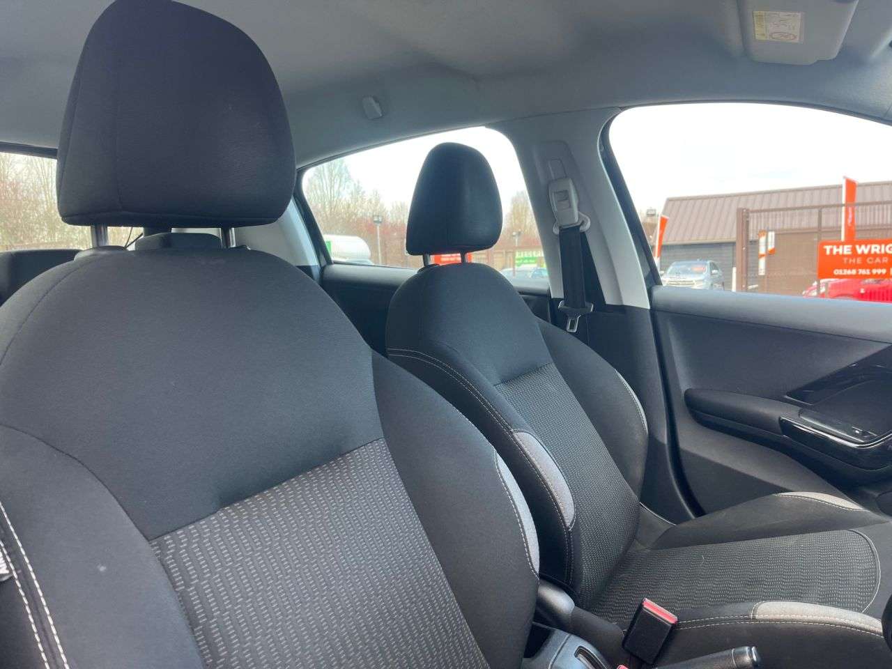 2016 PEUGEOT 208 2016 PEUGEOT 208