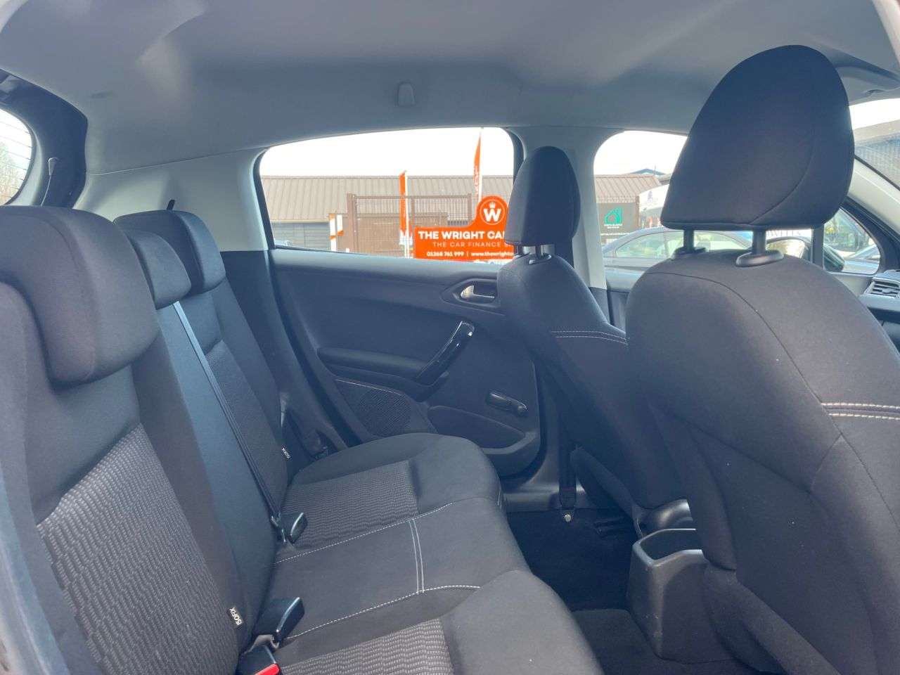 2016 PEUGEOT 208 2016 PEUGEOT 208