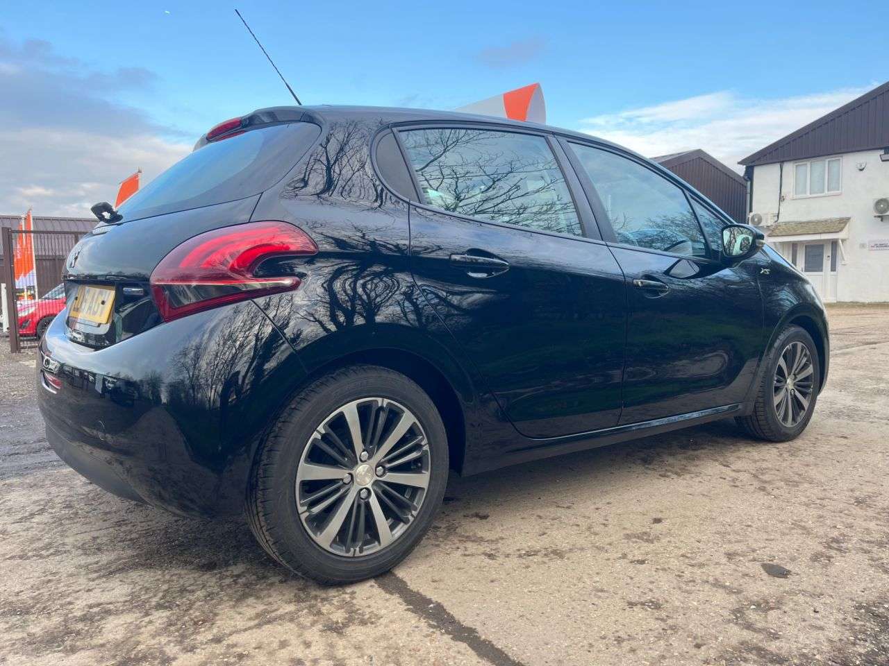 2016 PEUGEOT 208 2016 PEUGEOT 208