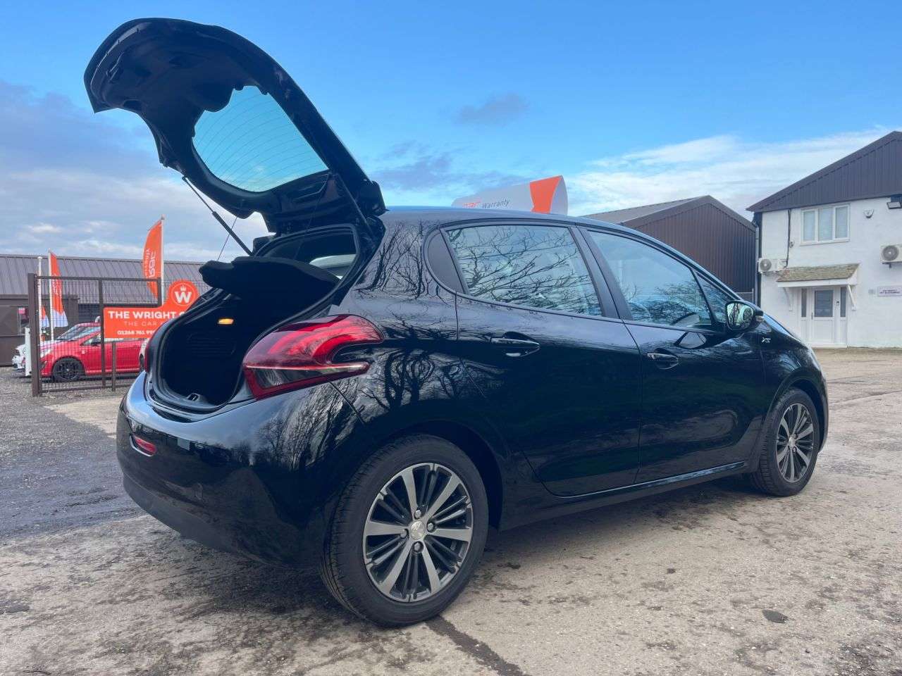2016 PEUGEOT 208 2016 PEUGEOT 208