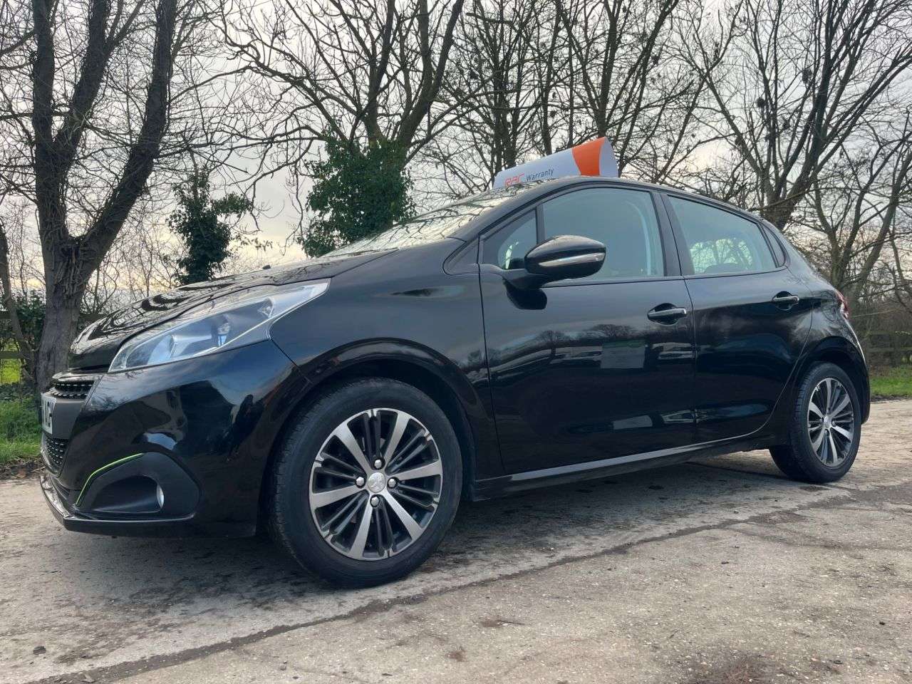 A 2016 PEUGEOT 208 1.2 PureTech XS Lime Hatchback 5dr Petrol Manual Euro 6 (82 ps) Car Finance A 2016 PEUGEOT 208 1.2 PureTech XS Lime Hatchback 5dr Petrol Manual Euro 6 (82 ps) Car Finance