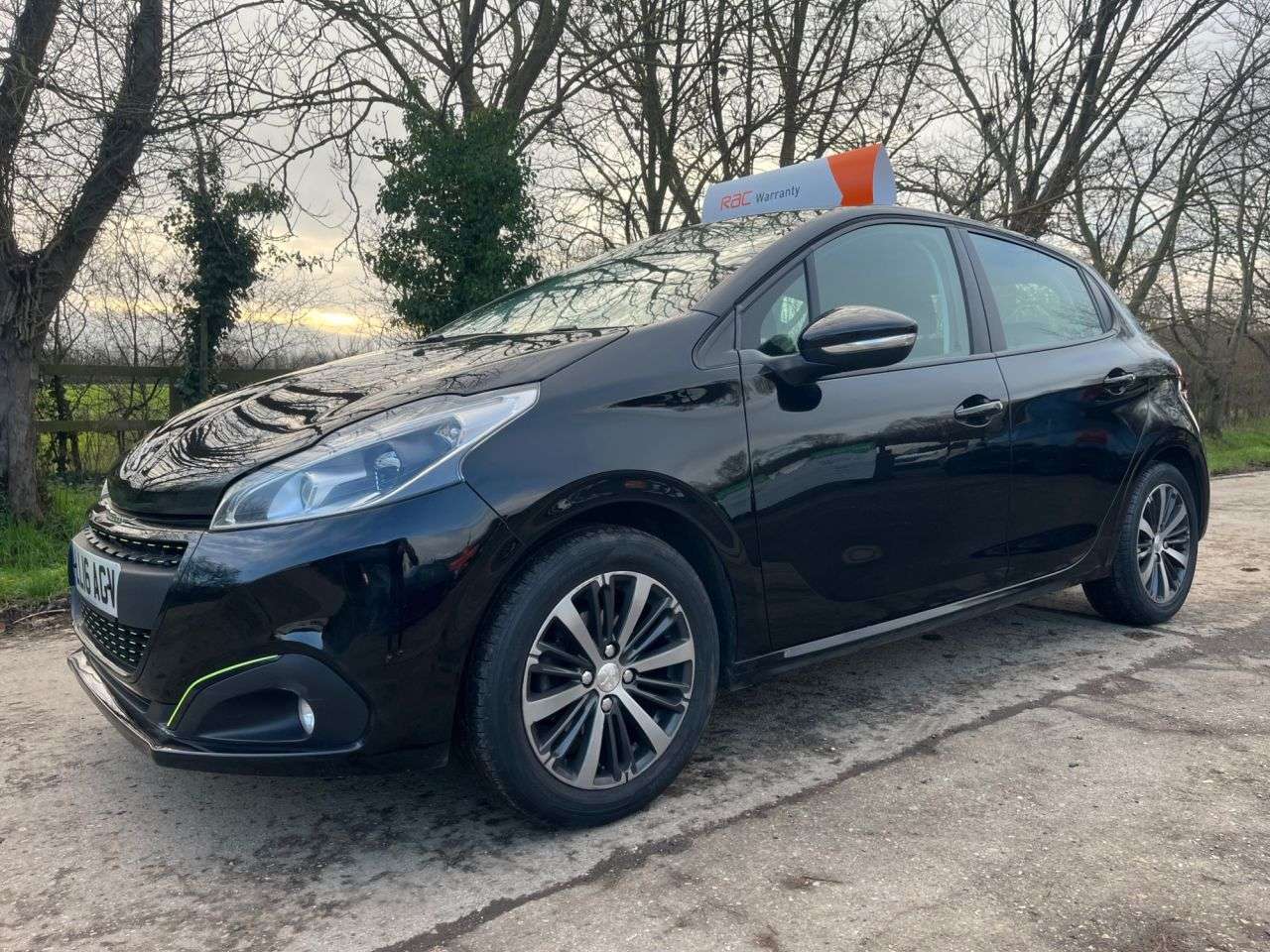 2016 PEUGEOT 208 2016 PEUGEOT 208