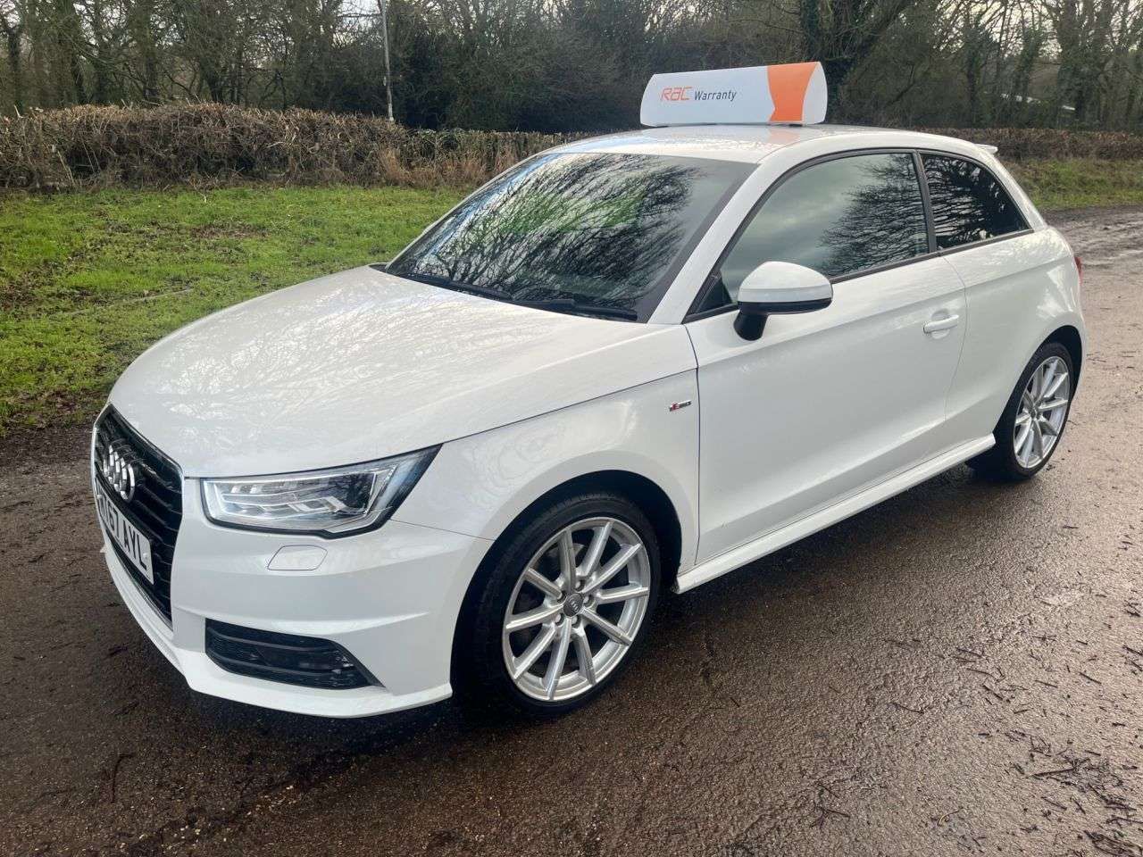 2017 AUDI A1 2017 AUDI A1