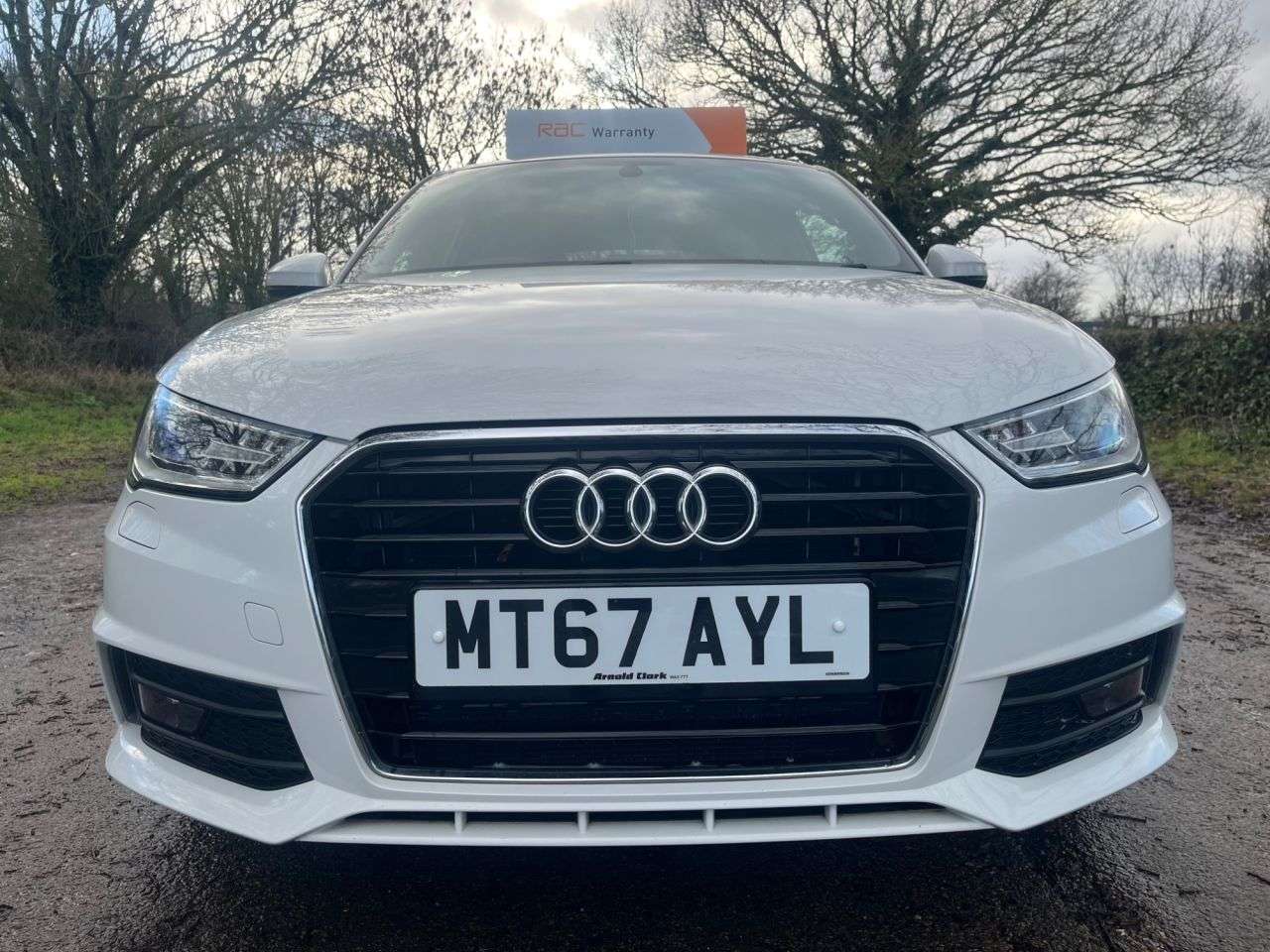 2017 AUDI A1 2017 AUDI A1