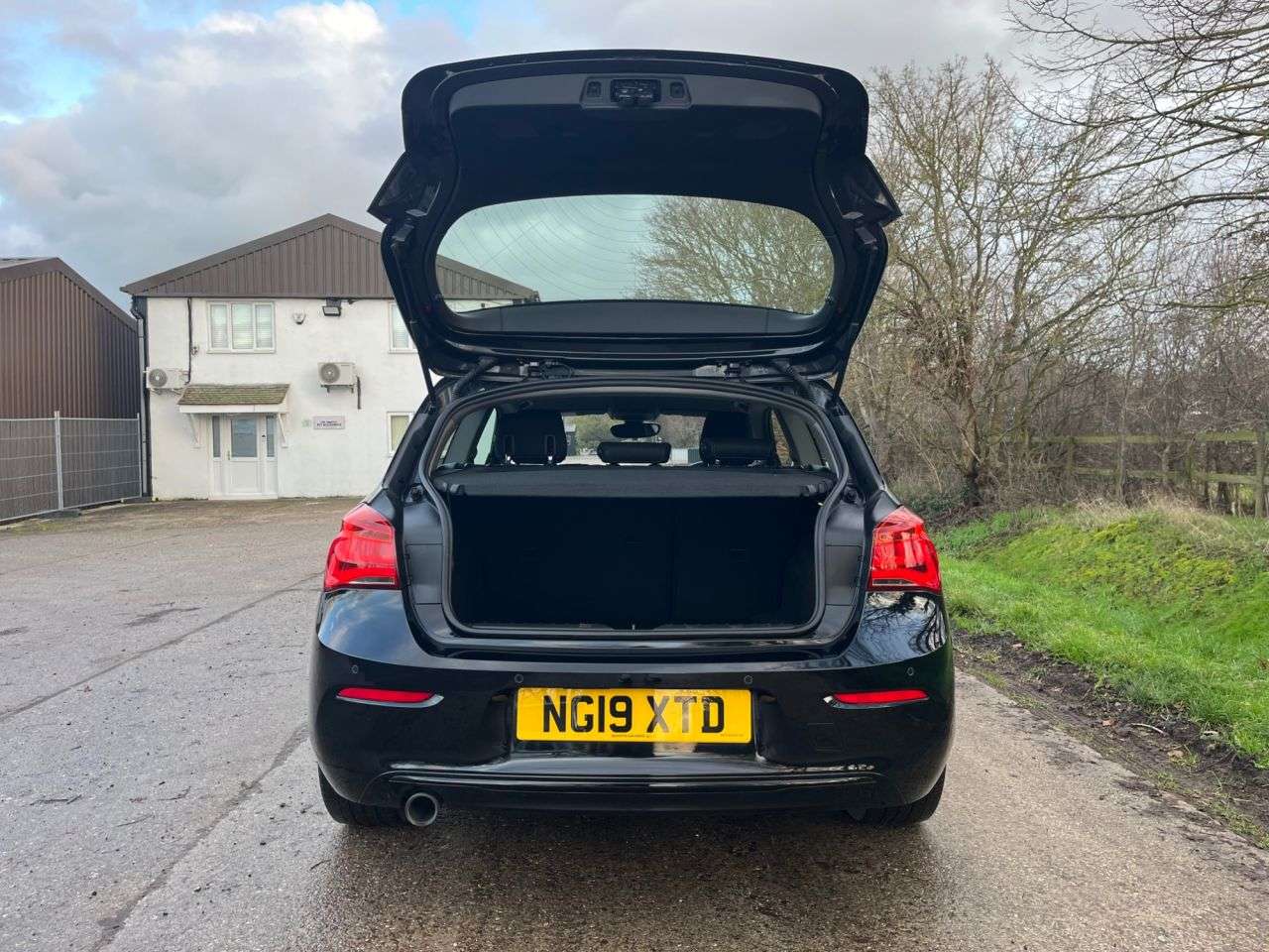 2019 BMW 1 SERIES 2019 BMW 1 SERIES