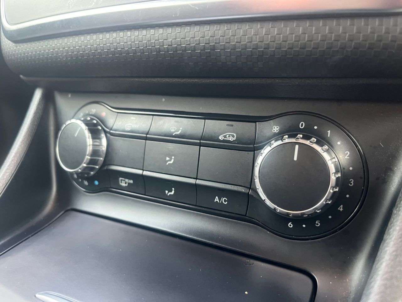 2015 MERCEDES-BENZ A-CLASS 2015 MERCEDES-BENZ A-CLASS