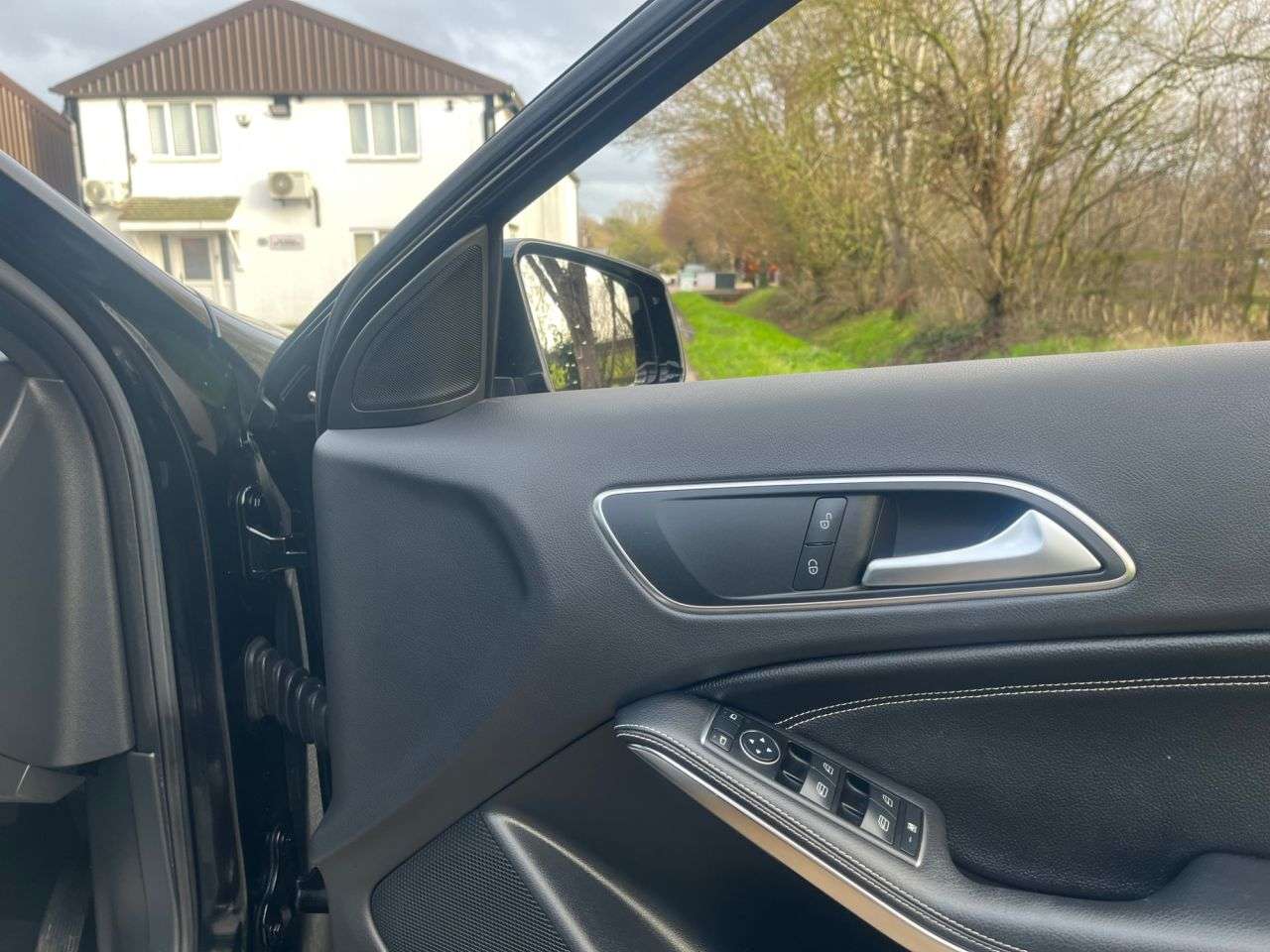 2015 MERCEDES-BENZ A-CLASS 2015 MERCEDES-BENZ A-CLASS