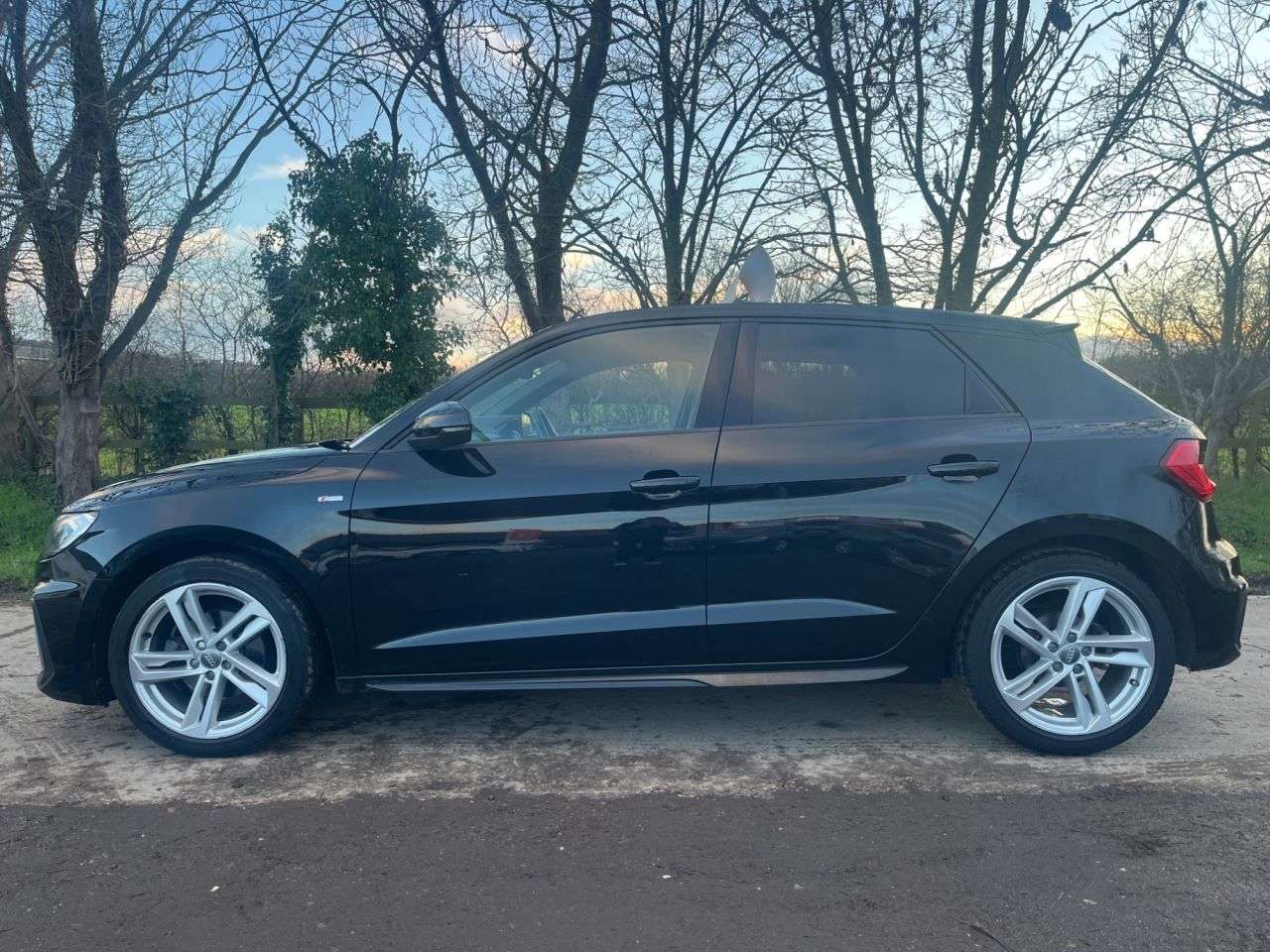 A 2018 AUDI A1 1.0 TFSI 30 S line Sportback 5dr Petrol Manual Euro 6 (s/s) (116 ps) Car Fi A 2018 AUDI A1 1.0 TFSI 30 S line Sportback 5dr Petrol Manual Euro 6 (s/s) (116 ps) Car Fi