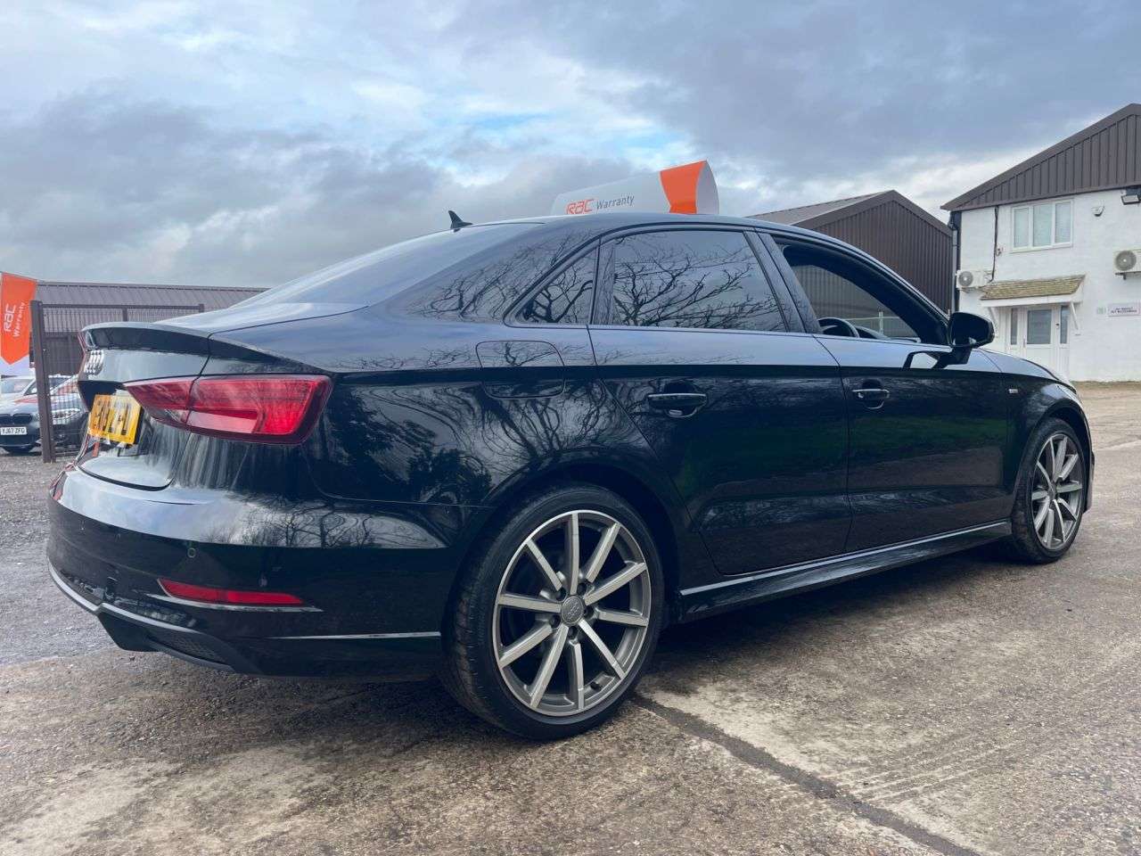 2018 AUDI A3 2018 AUDI A3