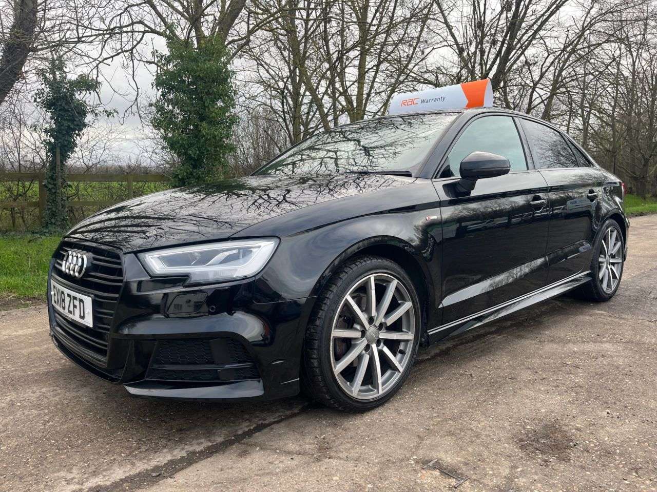 A 2018 AUDI A3 1.5 TFSI CoD Black Edition Saloon 4dr Petrol Manual Euro 6 (s/s) (150 ps) C A 2018 AUDI A3 1.5 TFSI CoD Black Edition Saloon 4dr Petrol Manual Euro 6 (s/s) (150 ps) C