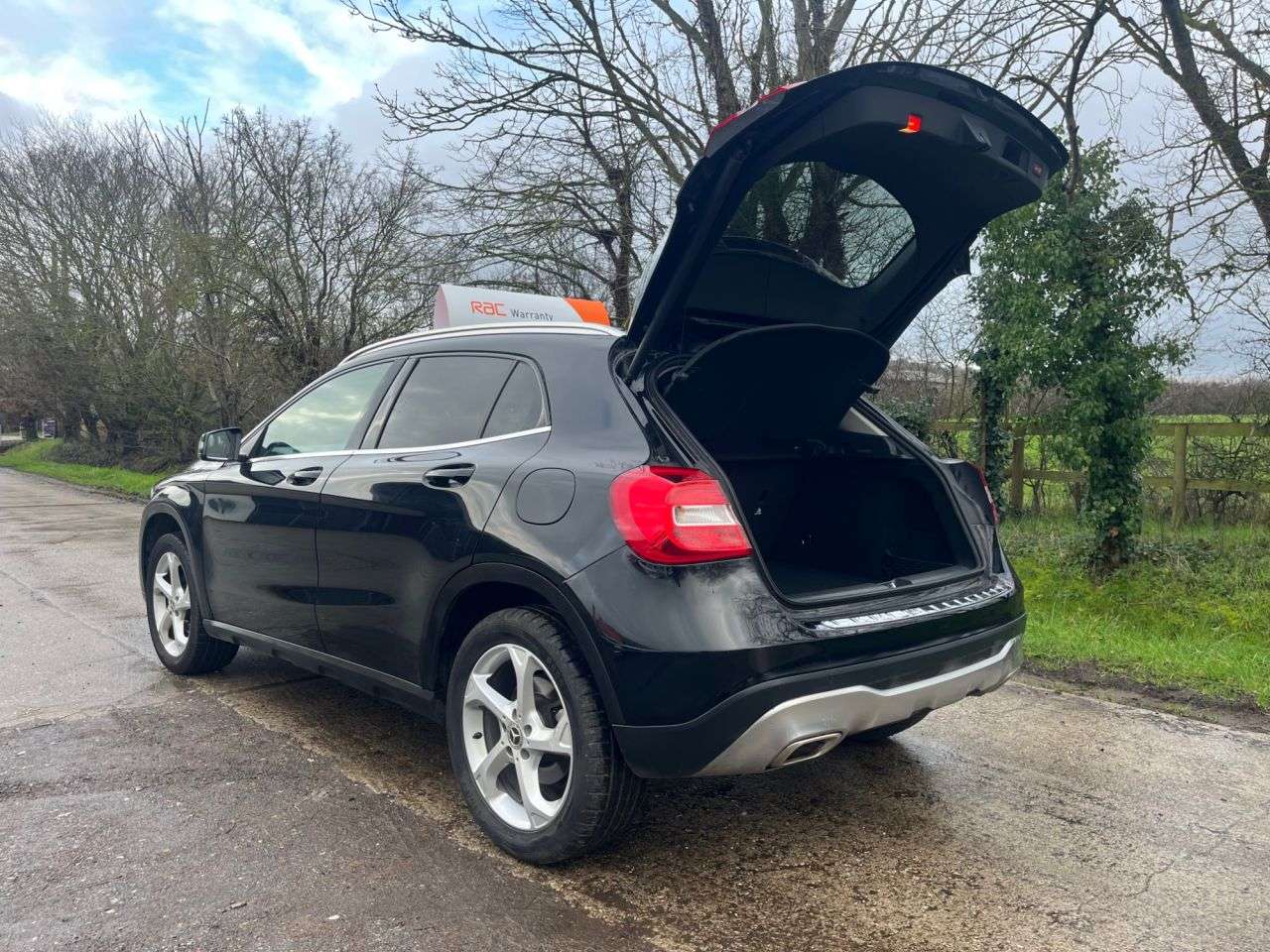 2019 MERCEDES-BENZ 180 2019 MERCEDES-BENZ 180