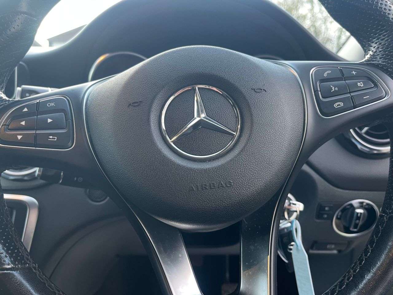 2019 MERCEDES-BENZ 180 2019 MERCEDES-BENZ 180