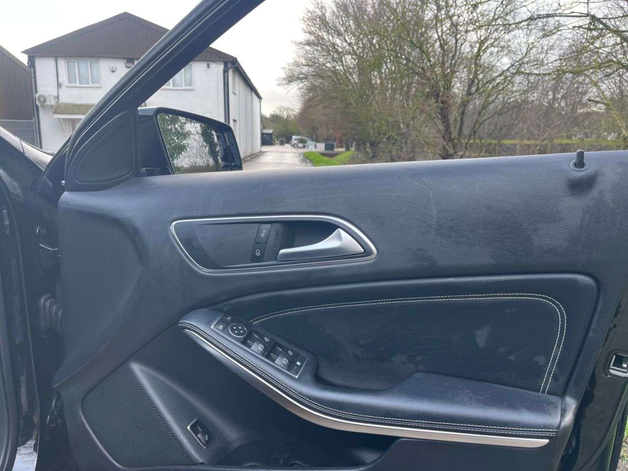 2019 MERCEDES-BENZ 180 2019 MERCEDES-BENZ 180