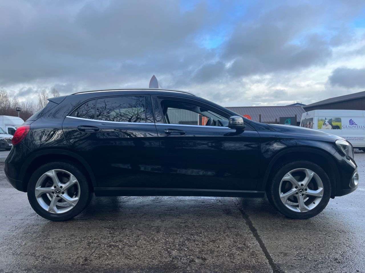 2019 MERCEDES-BENZ 180 2019 MERCEDES-BENZ 180