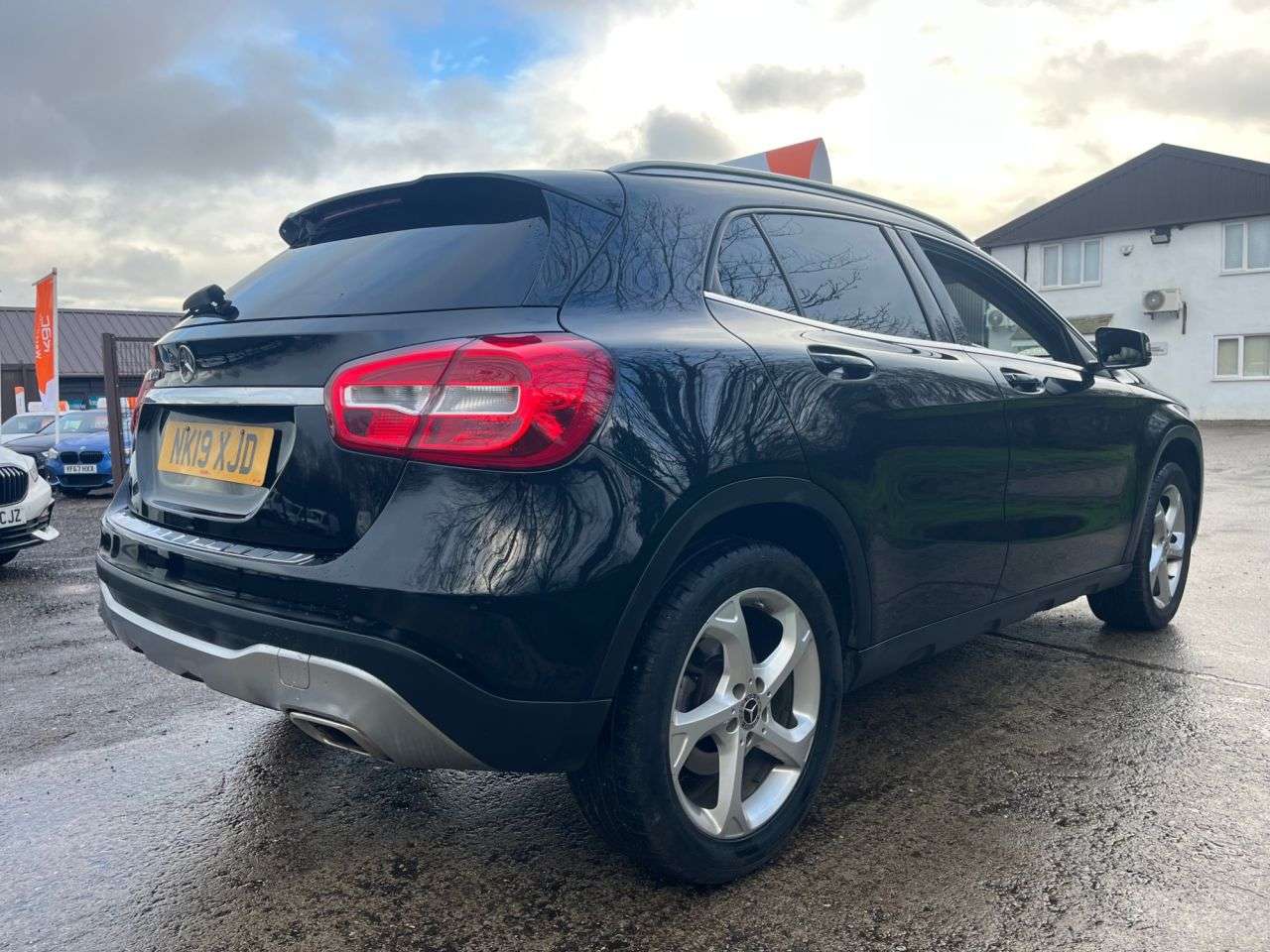 2019 MERCEDES-BENZ 180 2019 MERCEDES-BENZ 180