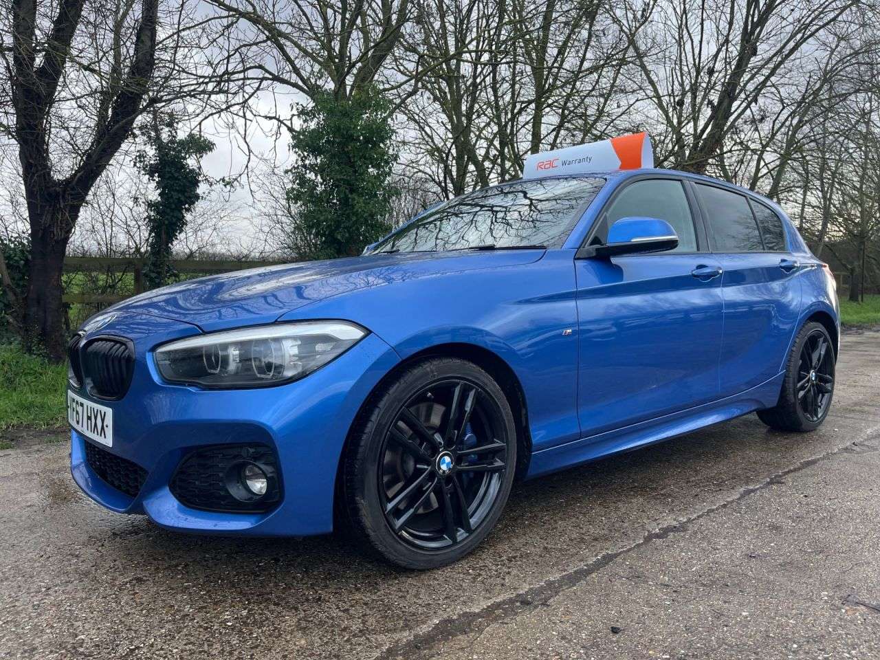 A 2017 BMW 1 SERIES 1.5 118i M Sport Shadow Edition Hatchback 5dr Petrol Manual Euro 6 (s/s) (1 A 2017 BMW 1 SERIES 1.5 118i M Sport Shadow Edition Hatchback 5dr Petrol Manual Euro 6 (s/s) (1