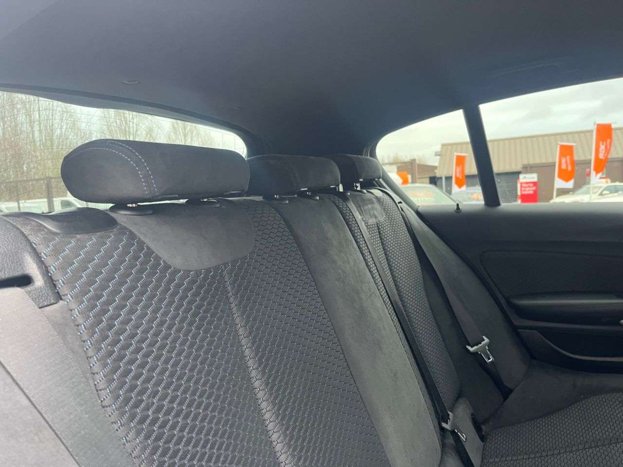 2017 BMW 1 SERIES 2017 BMW 1 SERIES