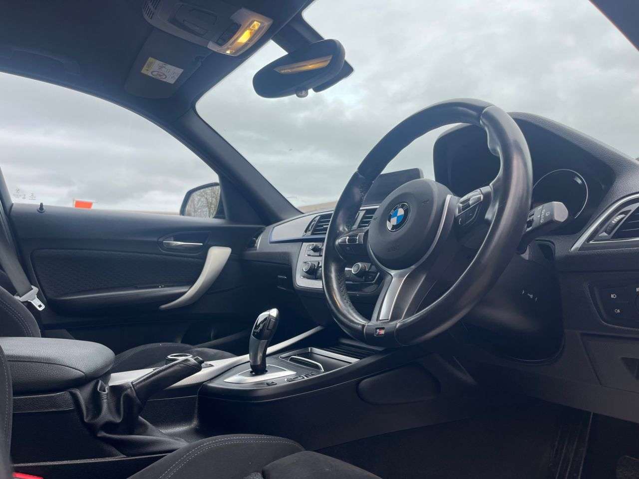 2017 BMW 1 SERIES 2017 BMW 1 SERIES