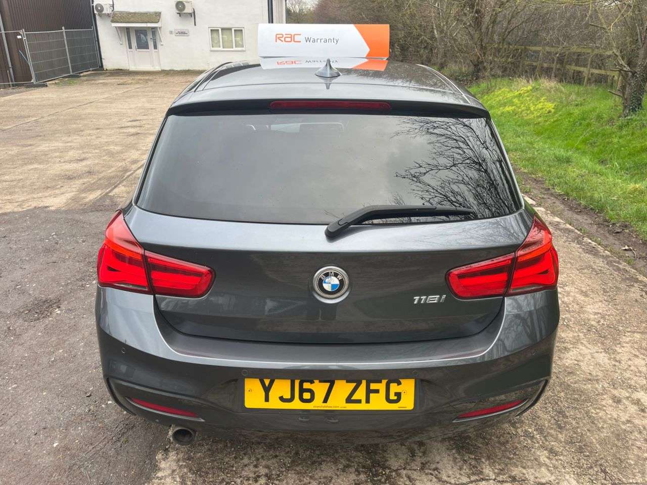 2017 BMW 1 SERIES 2017 BMW 1 SERIES